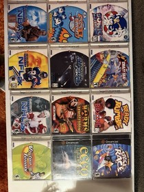 Sega Dreamcast bundle/lot w/ controllers accessories and 12 games
