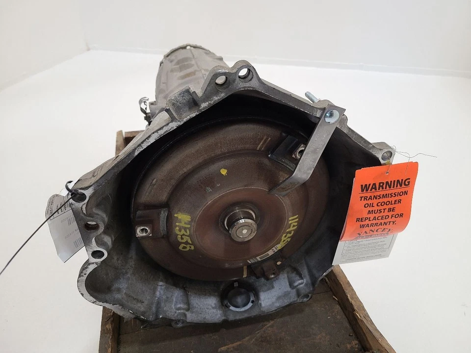 2013 - 2014 CADILLAC ESCALADE  Automatic Transmission AWD  - Image 2 of 4