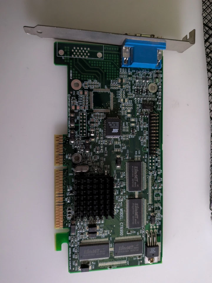 Creative Labs CT6900 Graphics Card VGA Output - Image 3 of 4