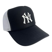 NEW YORK YANKEES NYC NY BLACK WHITE HAT 5 PANEL HIGH CROWN TRUCKER SNAPBACK