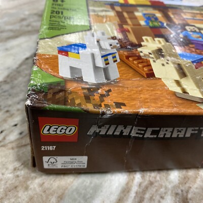 Lego Minecraft The Trading Post 21167 Collectible Playset 201 pcs