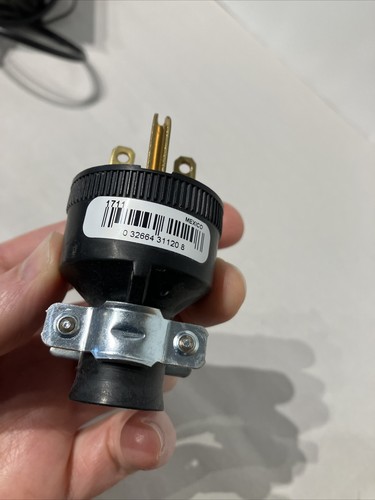 Cooper Straight Blade Rubber Plug NEMA 6-15P 15A 250V 1711 Bulk DISCOUNTS AVAIL - Picture 6 of 6