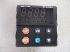 WATLOW EZ-ZONE CONTROLLER 100-240VAC       PM...