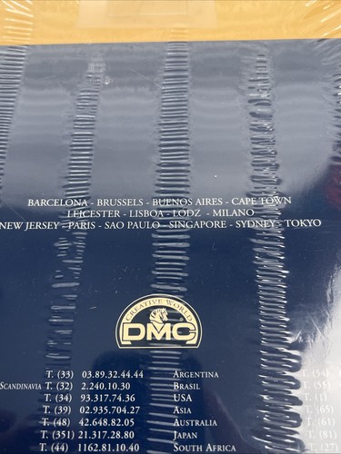 2000 DMC Stitcher's Color Chart Guide *sealed Six Strand Embroidery Floss W100C - Picture 3 of 5