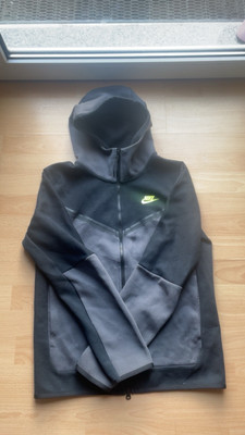 Nike Tech Fleece