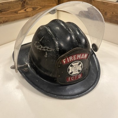 Cairns Brothers Thermoplastic Firefighter Helmet Model 910 with ICFD Shield