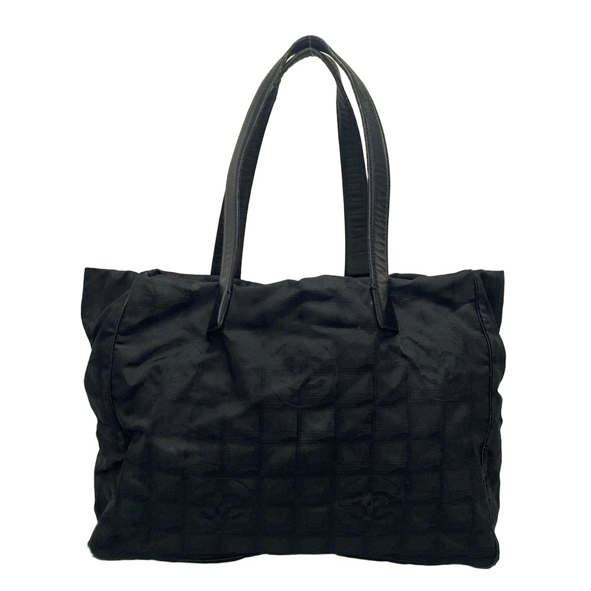 CHANEL New Travel Line Tote MM Black Leather Bag QT029679 Preowned