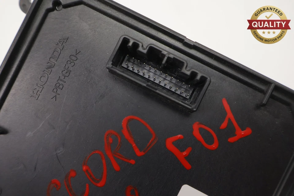 Honda CR-V 2017-2018 módulo de control de temperatura de clima OEM Foto 4 de 4