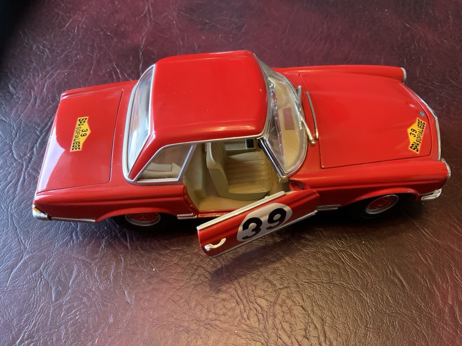 Check The Market for Anson Mercedes Benz