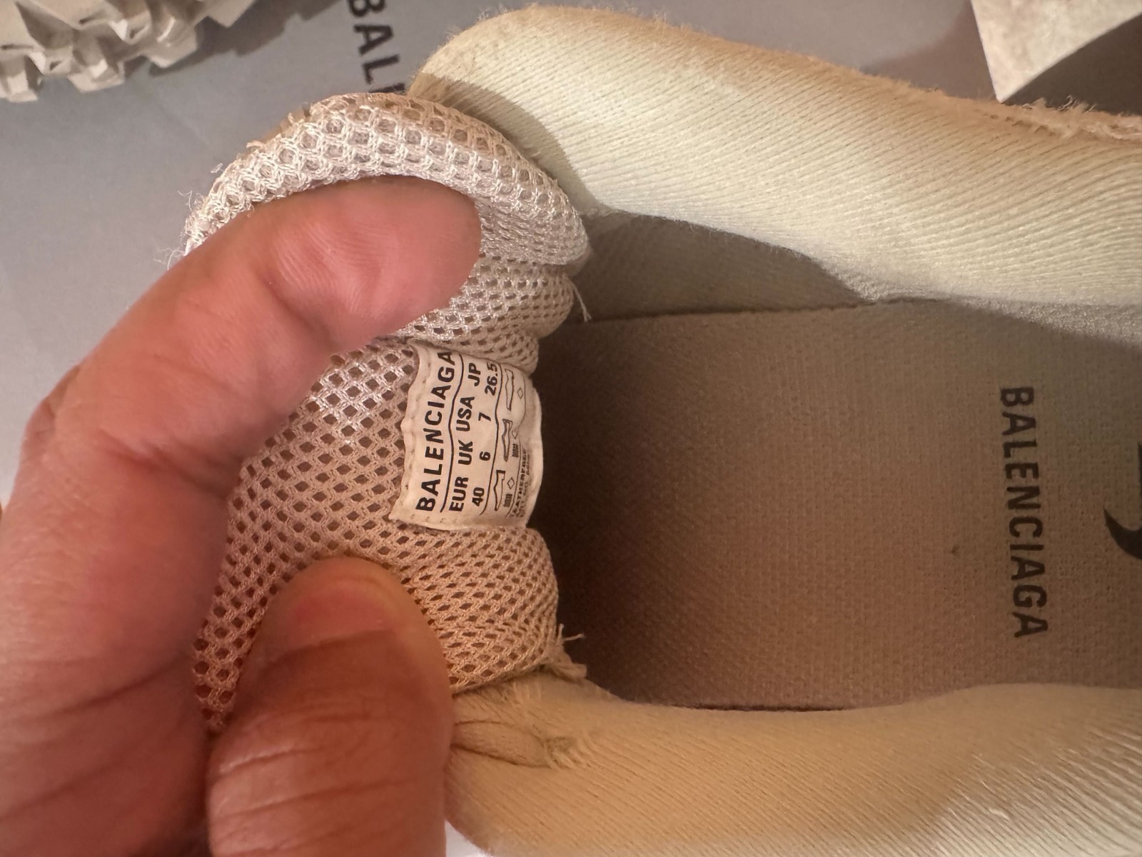 Balenciaga Defender Sneakers – Off-White (Men’s US 7 / EU 40) thumbnail 3