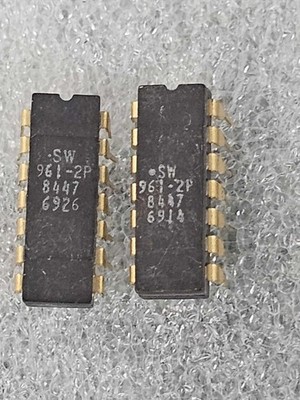 2x Rare Western Electric SW 961-2P Vintage 1969 Black Ceramic Gold Pin IC Chips