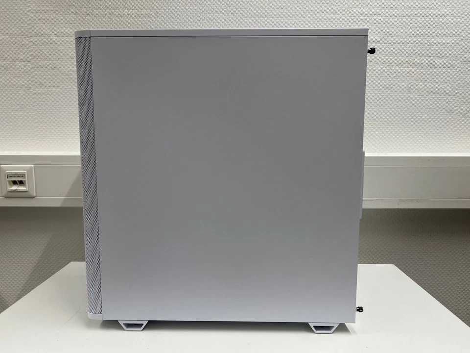 B-Ware PC-Gehäuse be quiet! Pure Base 501 LX White, Glasfenster - Bild 3 von 4