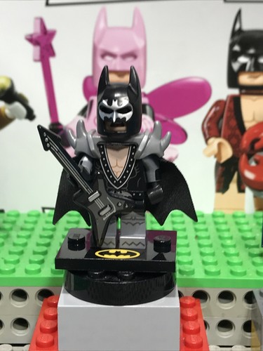 Lego Dc Universe Mini Figure Collection Series Glam Metal Batman Coltlbm2 / 2017 - Picture 2 of 9
