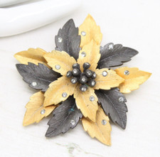Vintage Signed Joan Rivers Black Enamel Layered Flower Crystal BROOCH Jewellery