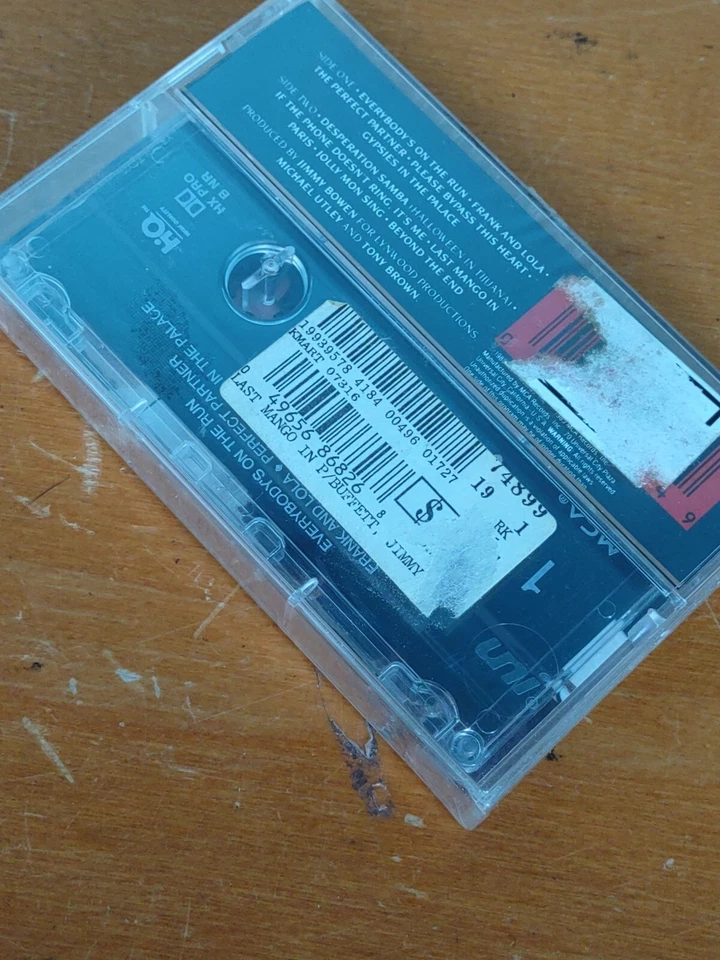 JIMMY BUFFETT Last Mango In Paris CASSETTE TAPE Key Largo 1985 Key West Conch - Image 3 of 4