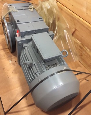 Lenze Right-Angled Helical Worm Geared Motor Type Nr: GKS09-3M Id