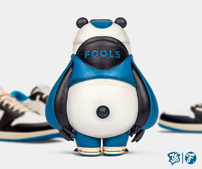 ZCWO Fools Paradise Akkoii Taiketsu Panda Navy Ver Vinyl PVC H26CM