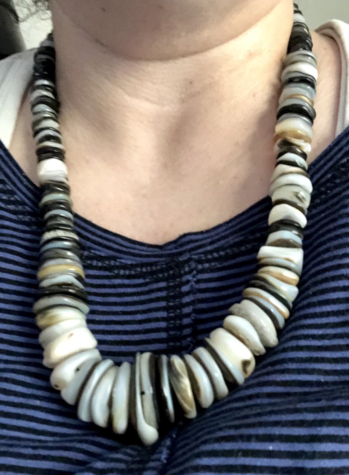 Massive Shell Statement Necklace Like Monies Qual… - image 7