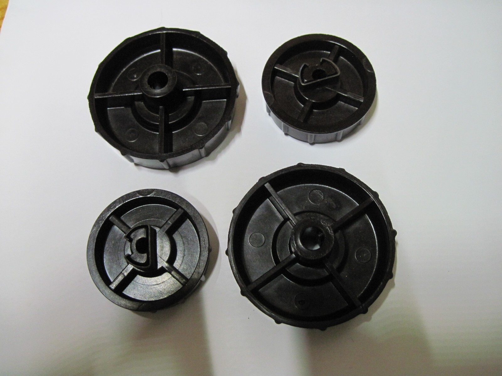 Vintage radio knobs. eBay
