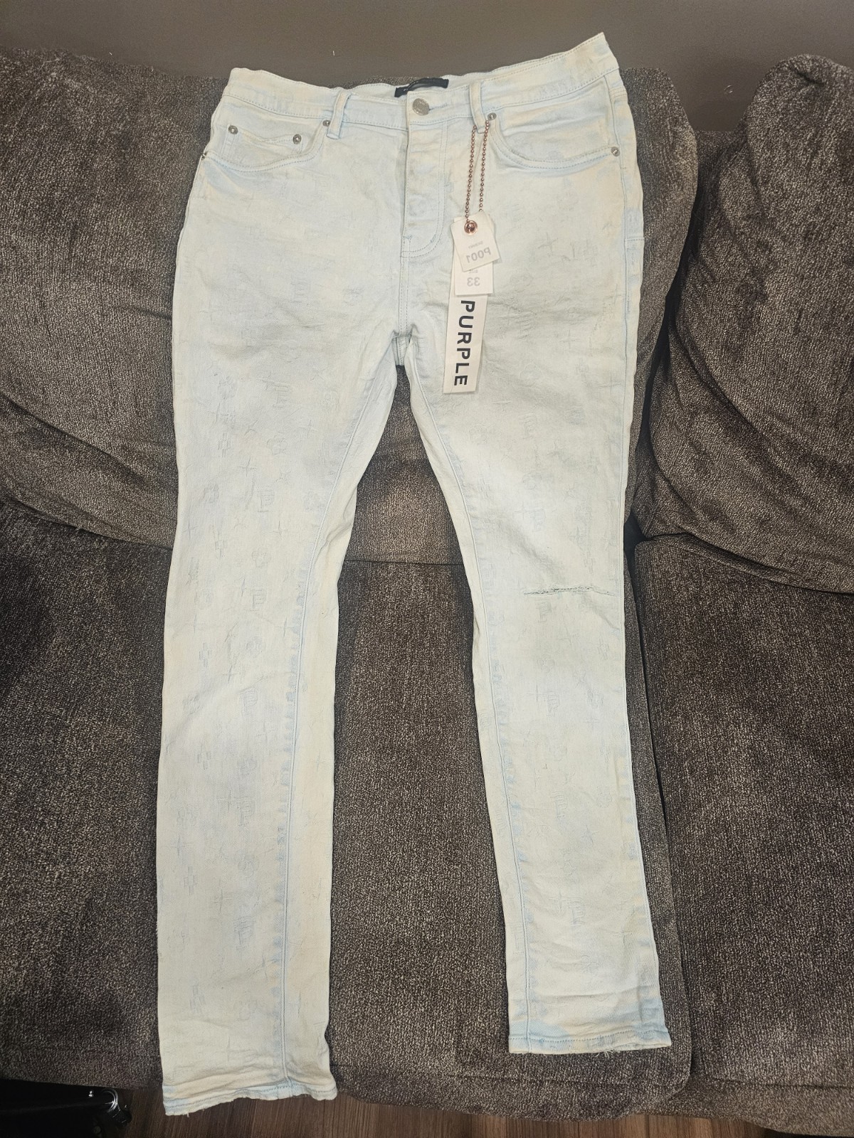 Preowned Mens Rare Purple Jeans Size 33 With Embossed Design image 5