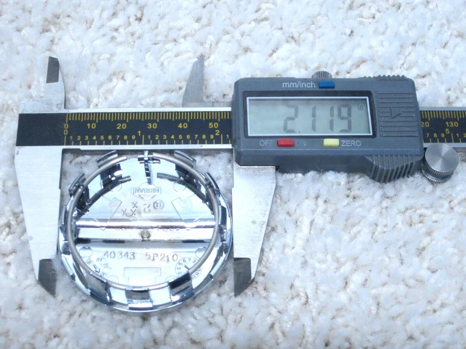 Tapa central cromada para llantas de aleación Nissan Máxima 2000-2002 OEM 40343-5P210 #2A-3 Foto 2 de 2