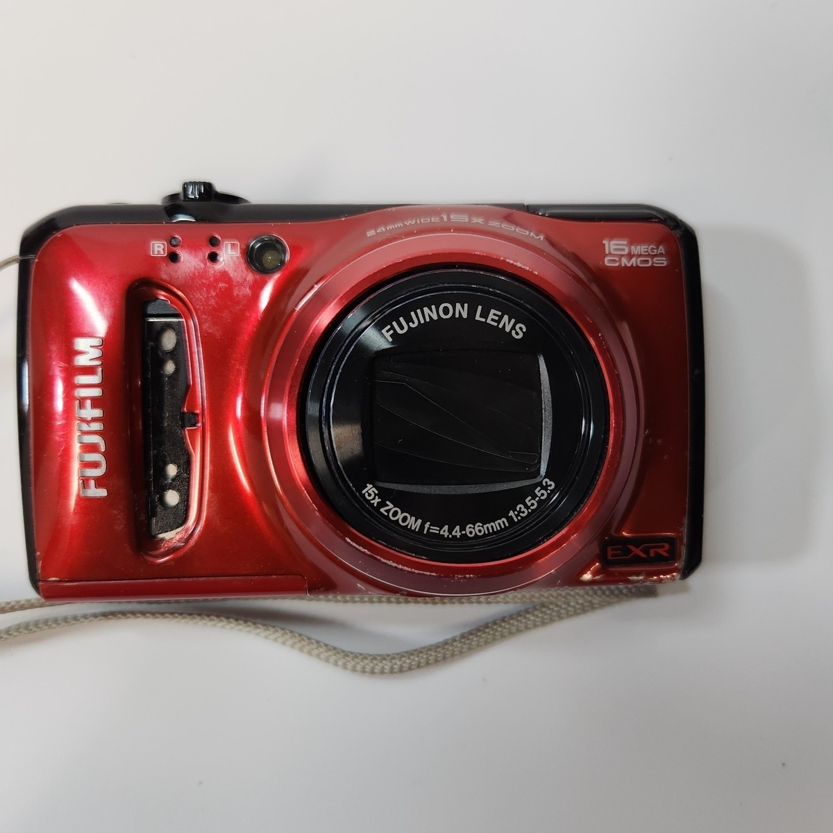FUJIFILM FinePix F500EXR レッド ファインピクス Fujifilm FinePix F500 EXR 16.0MP Camera Red Complete Bundle