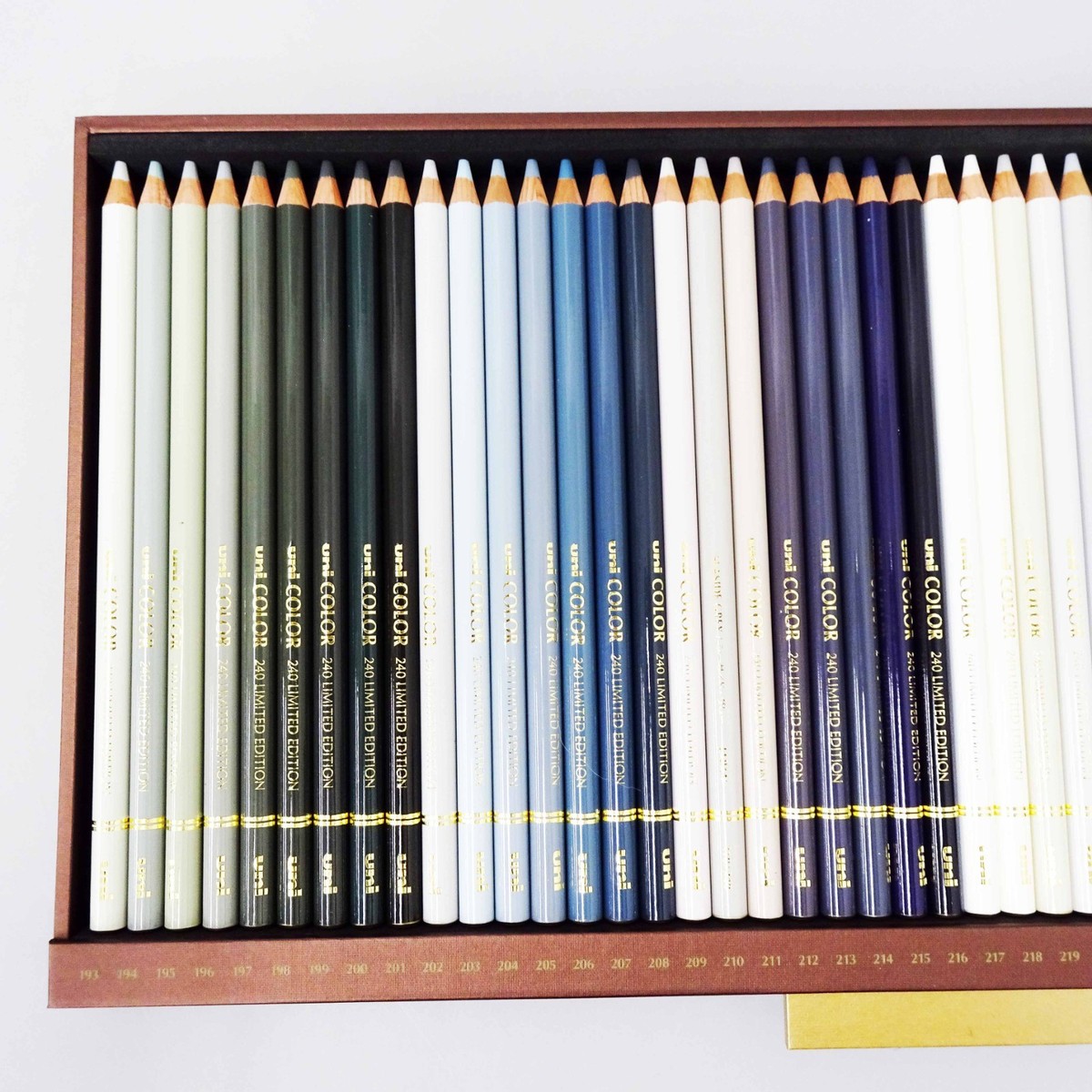 50th anniversary 240 Uni color Mitsubishi Color Pencil 5000