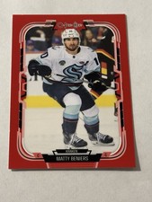 O-Pee-Chee Hockey Red Border 449 Matty Beniers Seattle Kraken 2025-26
