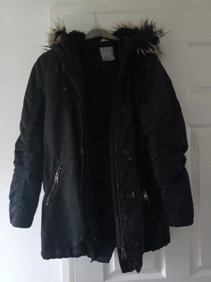 NEXT Girls Black Warm Weatherproof  Hooded School Coat Age 13 Years - Image 4 of 4