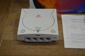 Sega Dreamcast Console In Box - Tested Working Instructions  AS PICTURED MINT