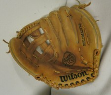 VINTAGE WILSON A9835 BASEBALL GLOVE RH MITT