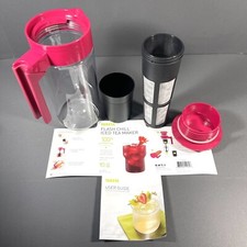 TAKEYA FLASH CHILL ICED TEA MAKER 1 QT. One Q...