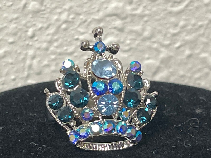 Vintage blue crown crystals silver tone Ring adjust 7 8 9 queen princess Y2K HTF