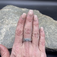 Beautiful Signed 925 Sterling Silver Southwest Design Ring 372