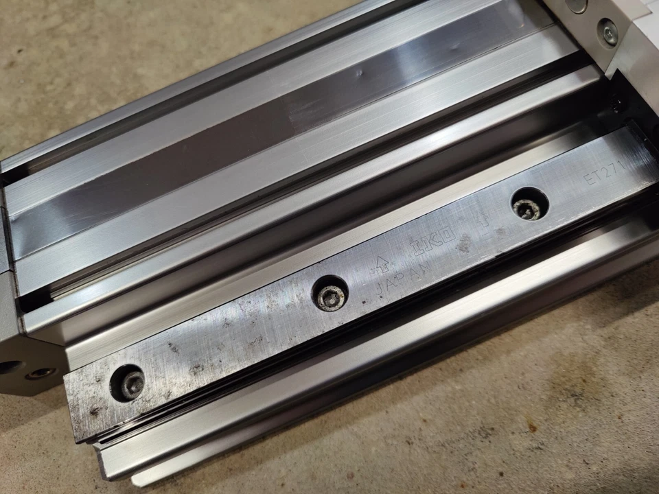 SMC MY1H32-200Z Rodless Cylinder - Image 4 of 4