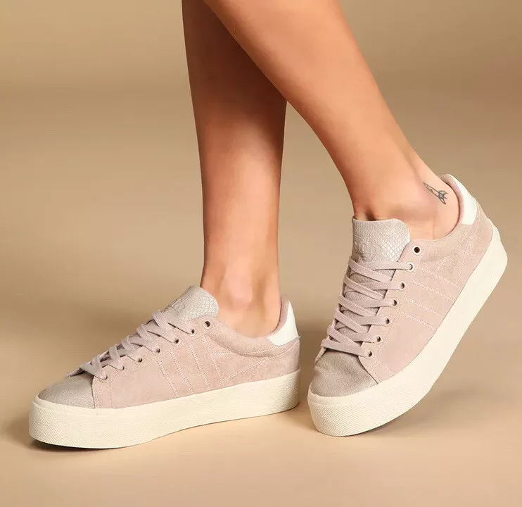 Adidas court vantage trainers white vapour pink clearance exclusive