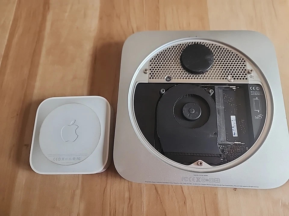 Pre Owned Mac Mini A1347 & AirPort A1392, & Keyboard NO RAM Stick Or SSD bundle - Image 3 of 4