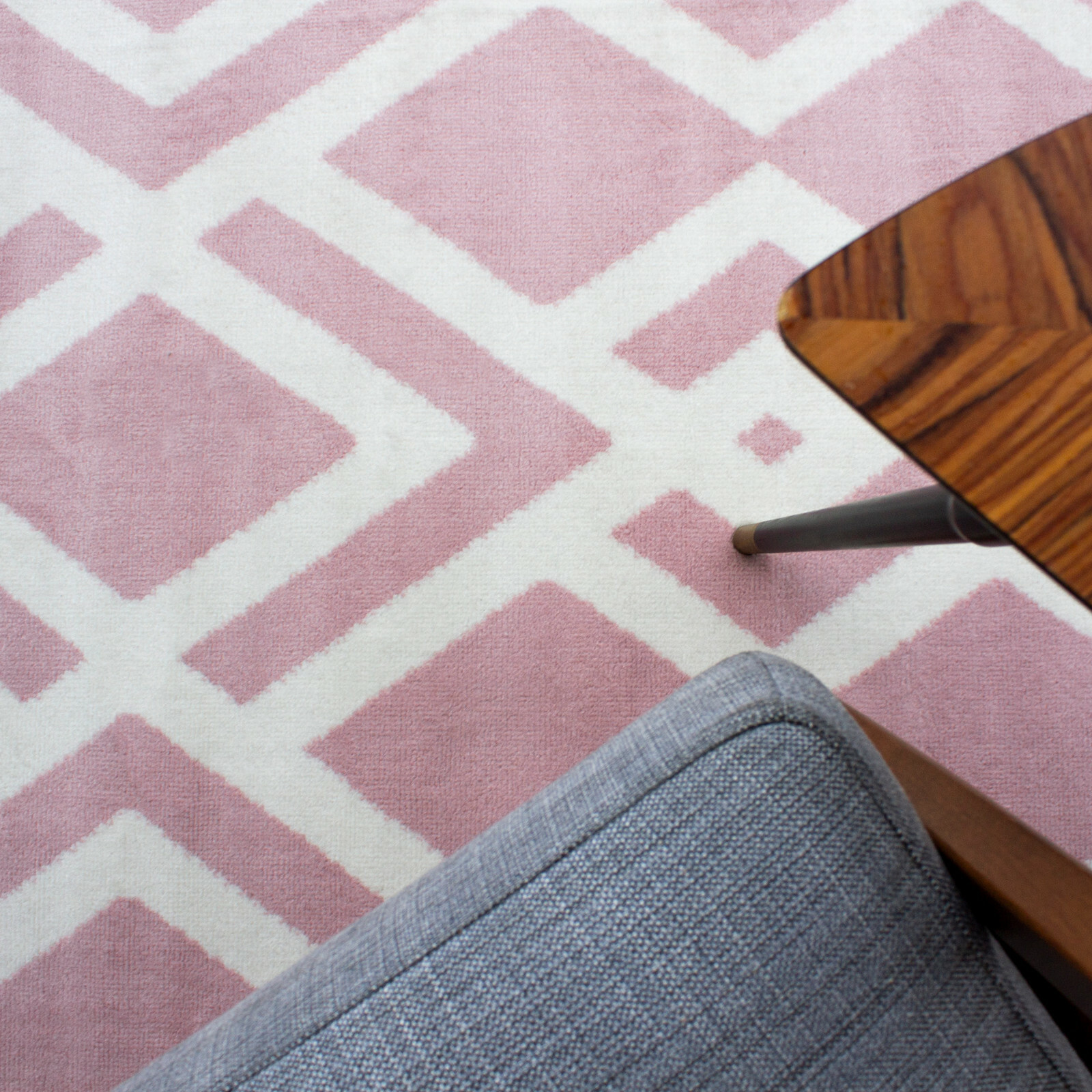 Modern Blush Pink Rugs Small Large Transitional Trellis Rug Long