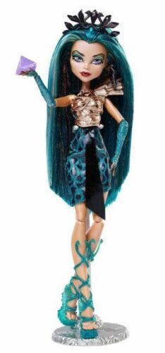 Mattel Monster High Haunt Couture Midnight Runway Cleo De Nile Doll - SS23  - US