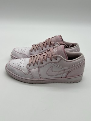 Nike Dunk Low Men s Size 12 Light Pink Leather Lace Up Casual Sneakers.