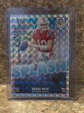 Drake Maye 2025 Panini Mosaic Silver Geometric Splash Prizm New England Patriots
