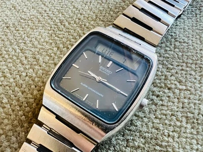 Seiko Alarm Chronograph LCD H 357-510A - James Bond - ana/digi - 31 mm von 1981 - Bild 1 von 4