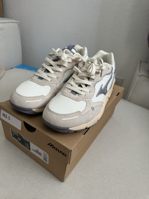 Mizuno Sky Medal White Sand Quicksilver 