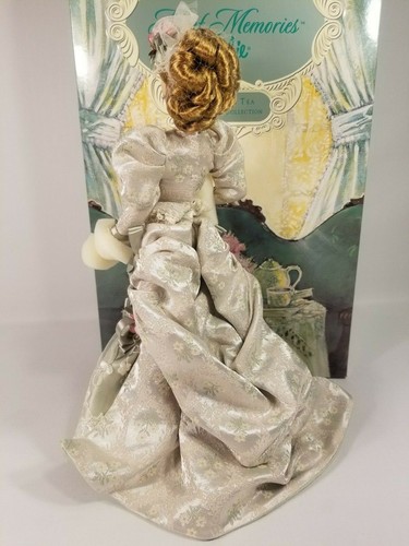 Mint Memories Barbie Doll Victorian Tea Porcelain Collection First In The Series - Picture 7 of 12