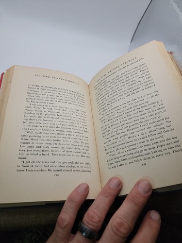 See Here, Private Hargrove by Marion Hargrove. Henry Holt & Co., 1942. Hardcover - 第 14/16 張圖片