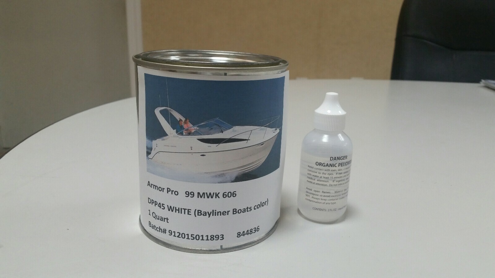 Ice Blue Gelcoat (Bayliner color) Repair Kit with Hardner without Wax