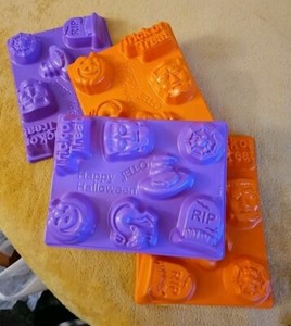 JELLO Jiggler Plastic Halloweem Mold Trays Lot (4) Purple Orange