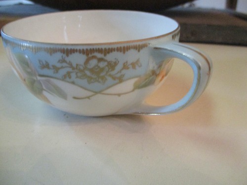 2 Antique Vintage RS Germany Floral Gold Tea Cup And Saucer Green Stamp - Picture 5 of 5