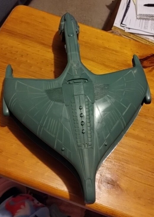 Vtg 1993 Playmates Star Trek The Next Generation Romulan Warbird