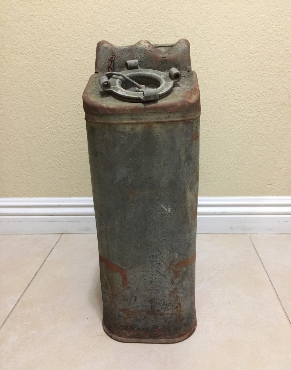 Vintage 1951 Korean War Jerry Gas Can Radio Steel ICC-5L Date 20
